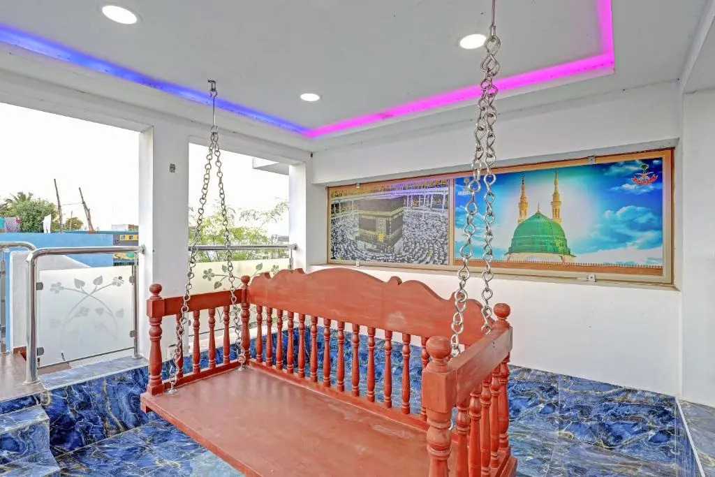 OYO Flagship 84672 Lake View Resort