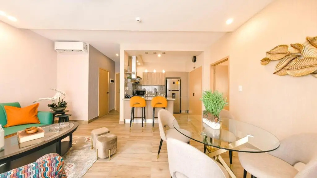 Fully Serviced Apartment at Regatta Living II - 6C