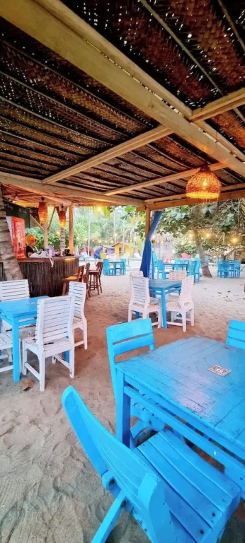 Blue Mango Hotel