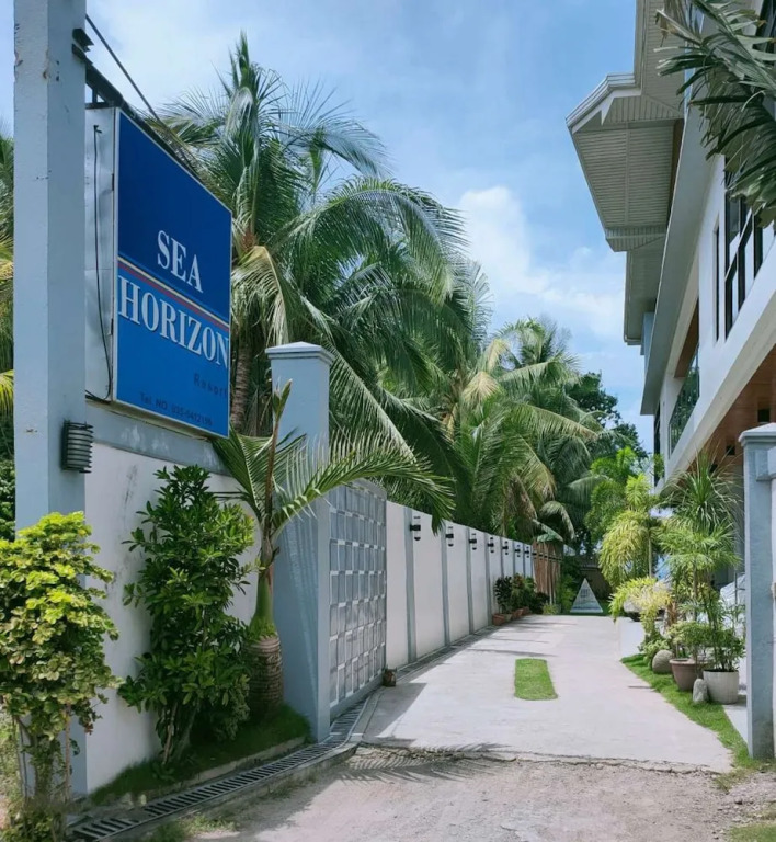 Sea Horizon Resort