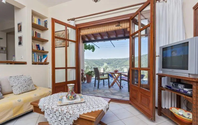 Villa Peparethos