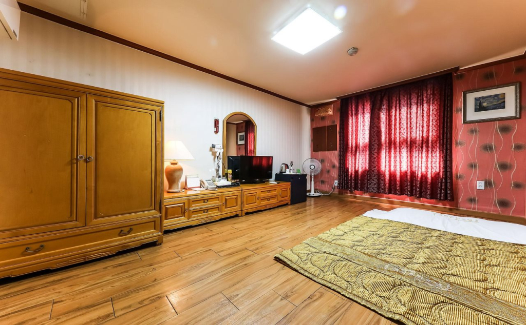 Kyungha Spa Hotel