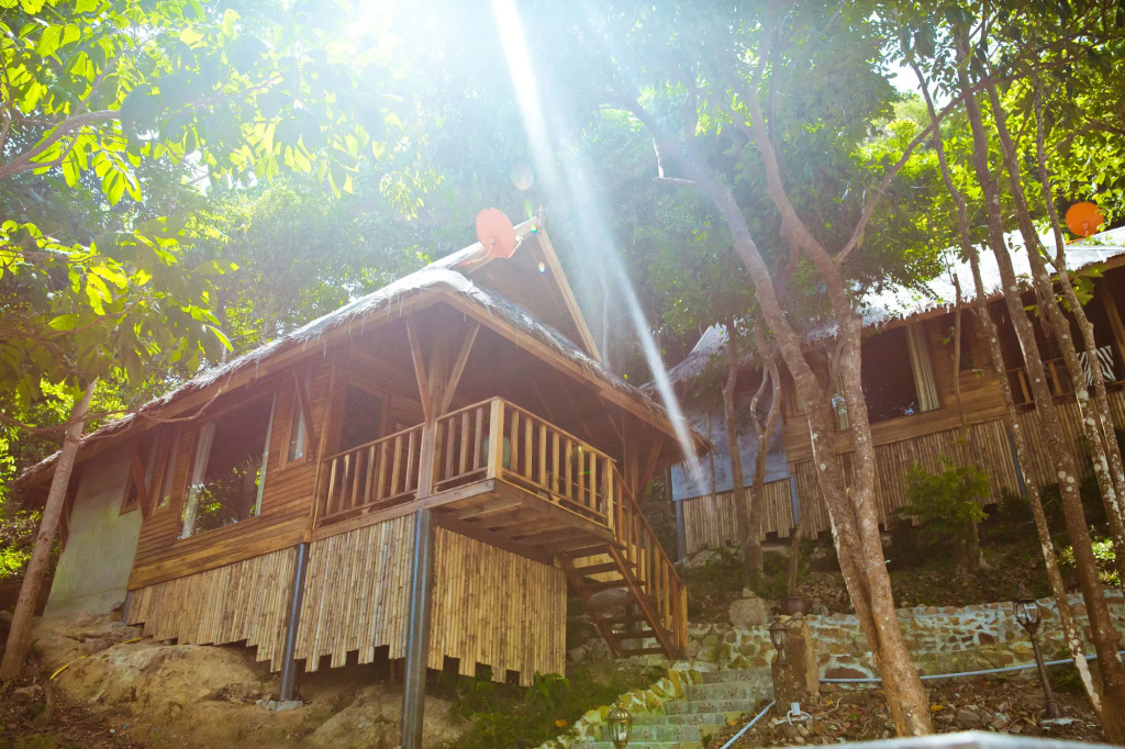 Phi Phi Phu Chalet Resort