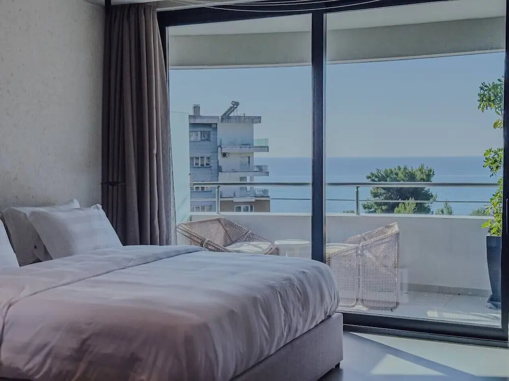 Zins Luxury Room 02 in Durr s