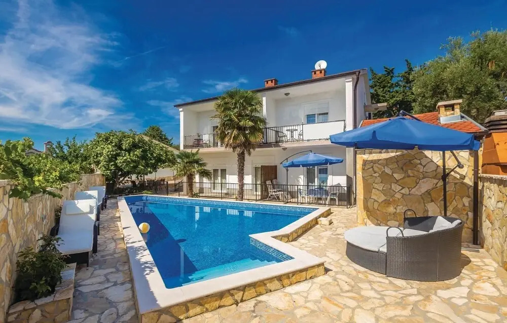 Nice Home in Krk With Wifi and 1 Bedrooms