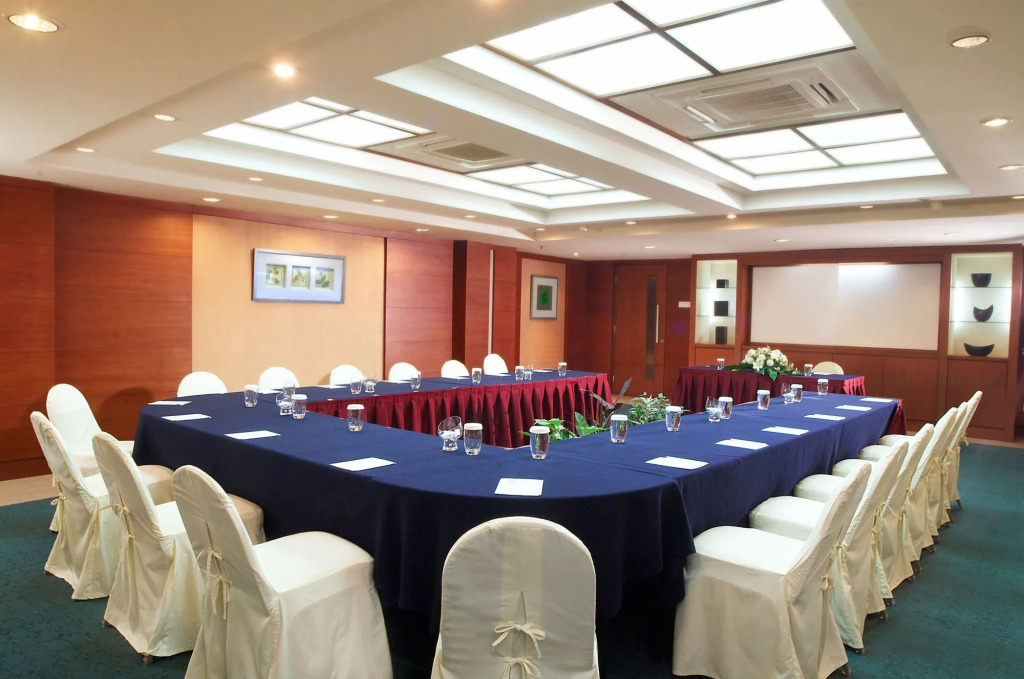 Lumire Hotel & Convention Centre