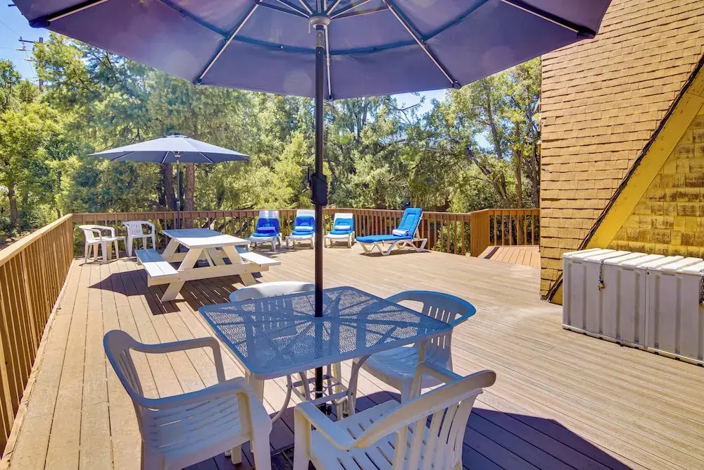 'star House' Unique Home w/ 360 Mountain Views!