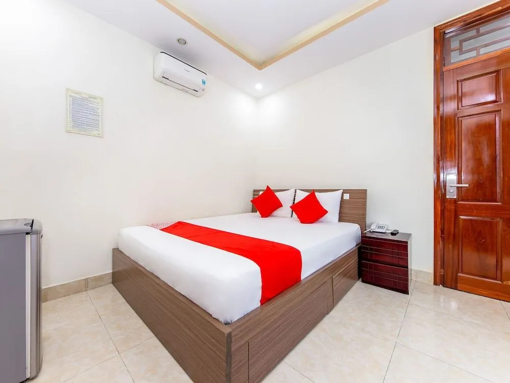 OYO 587 Trang Long