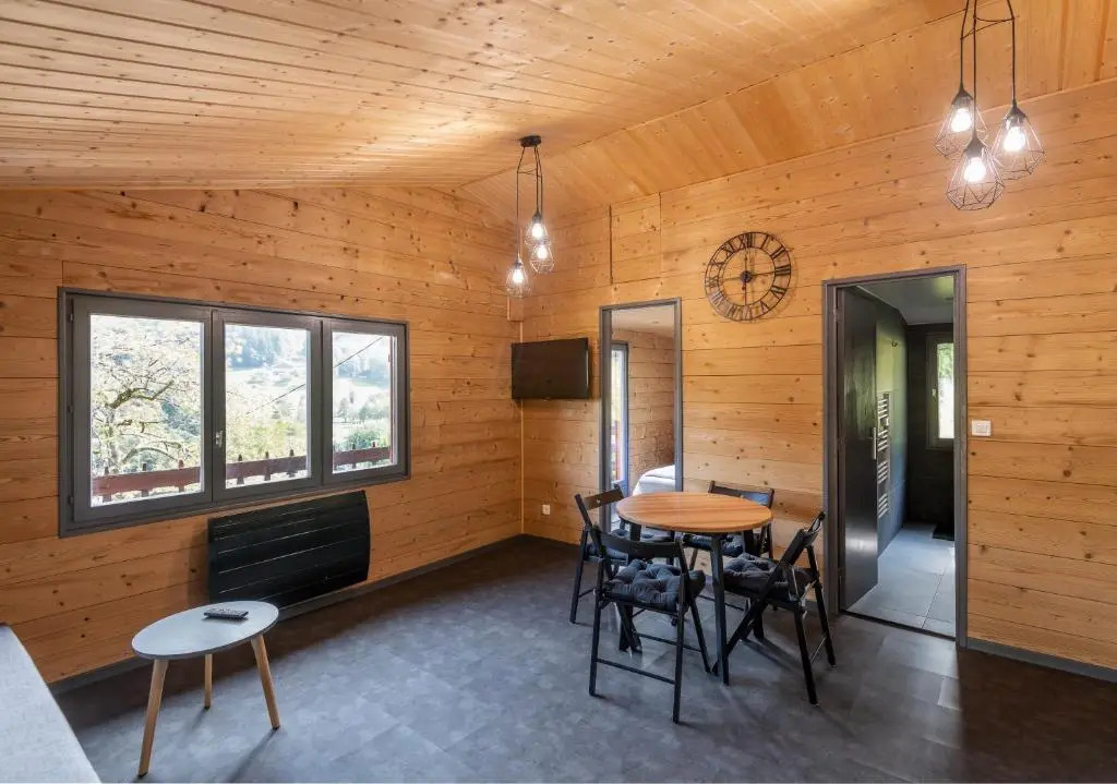 Chalet du Faubourg & Jacuzzi privatif