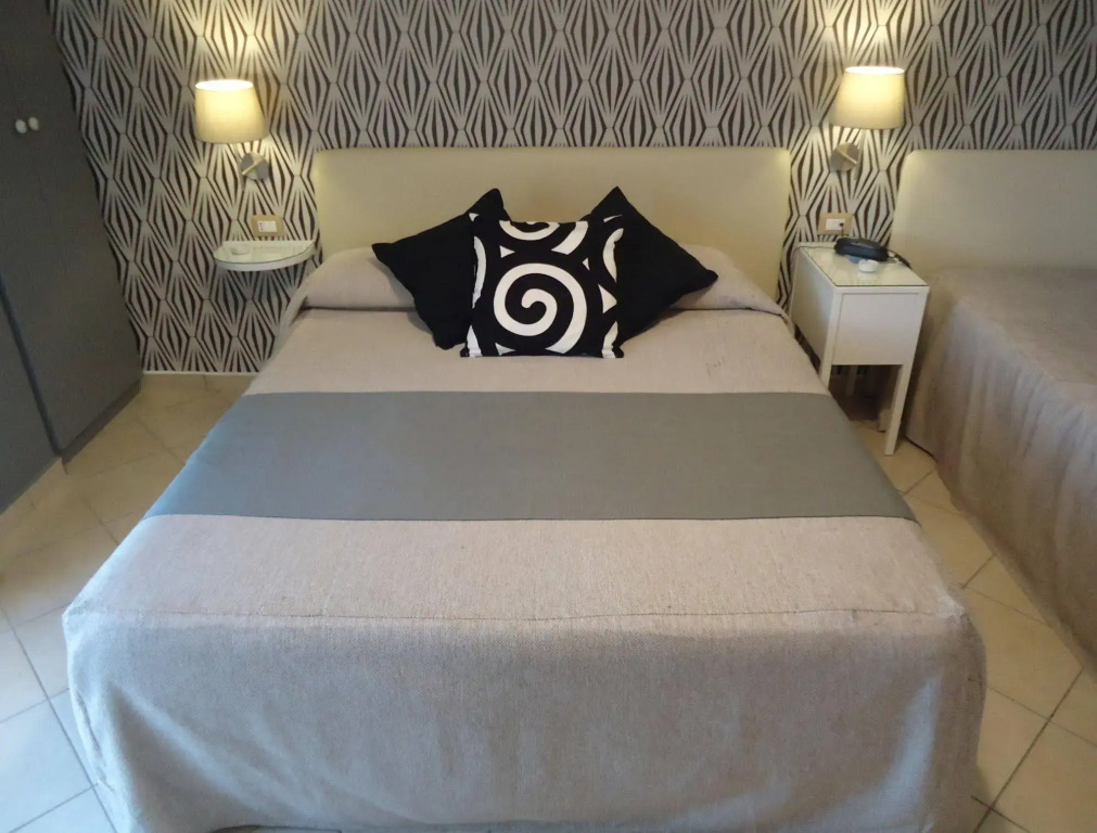 Mini Hotel - Angolo Di Paradiso