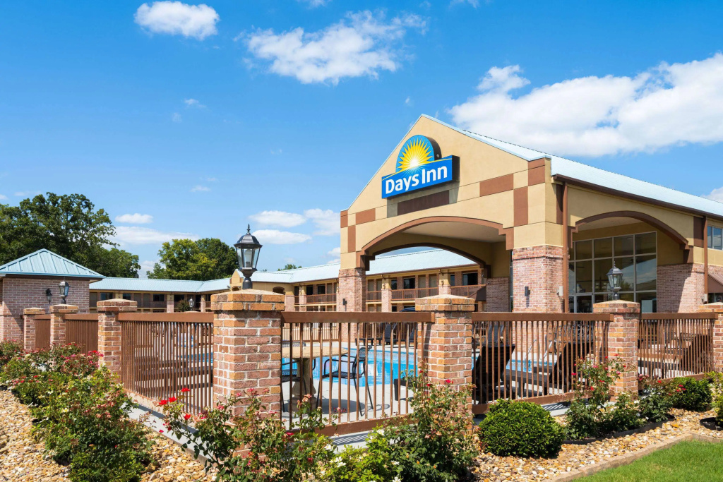 Days Inn by Wyndham Conway