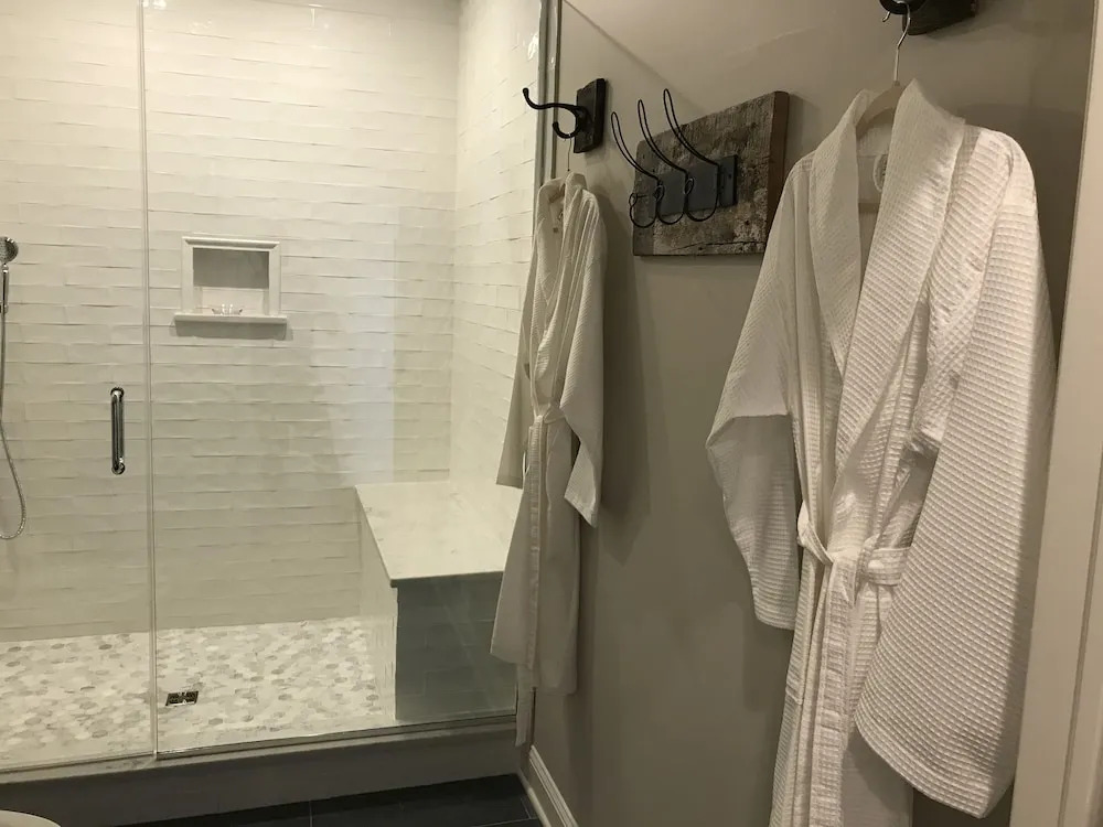 Chateau Rooms