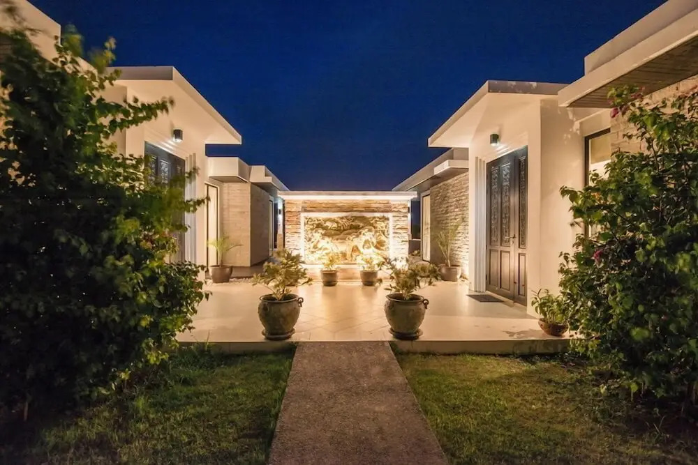 Resort Pool Villa With 5 Bedrooms TS1