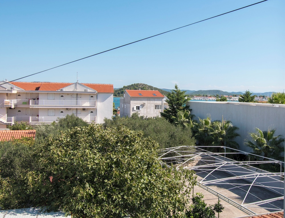 Apartments Nada