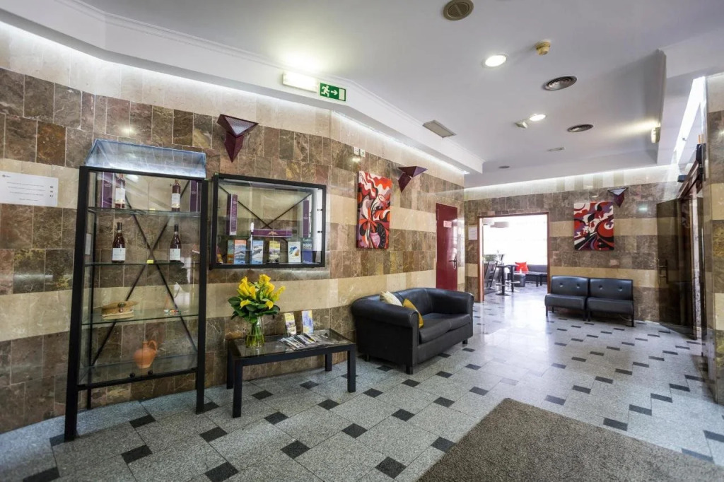 Hotel Arangues