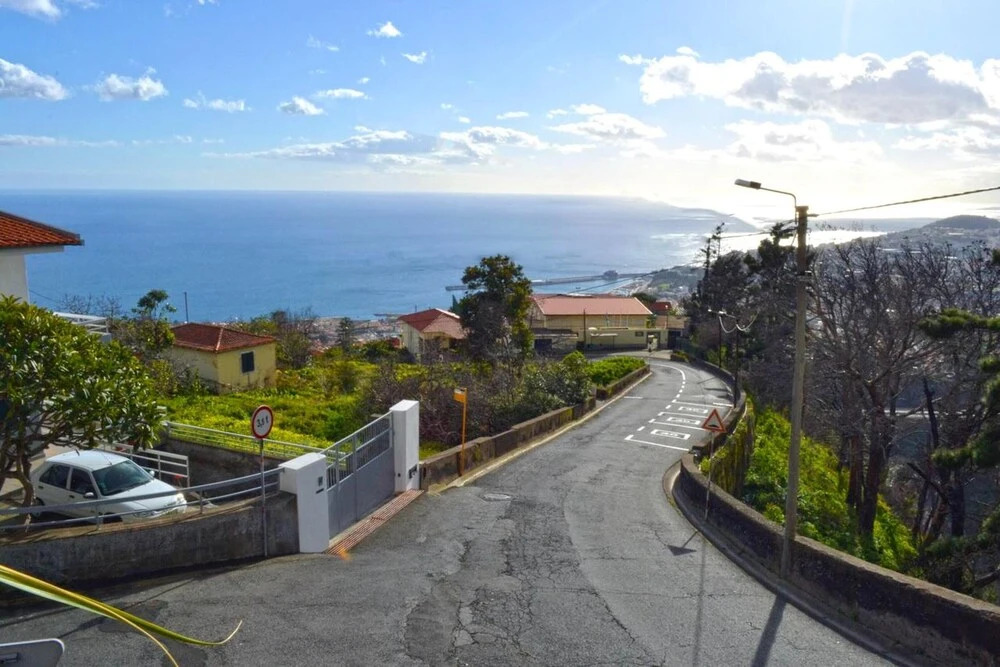 House With one Bedroom in Funchal, With Wonderful sea View, Enclosed Garden and Wifi