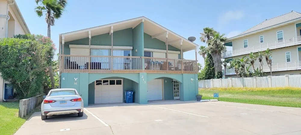 Atol Quad #1 2 Bedroom Home by RedAwning