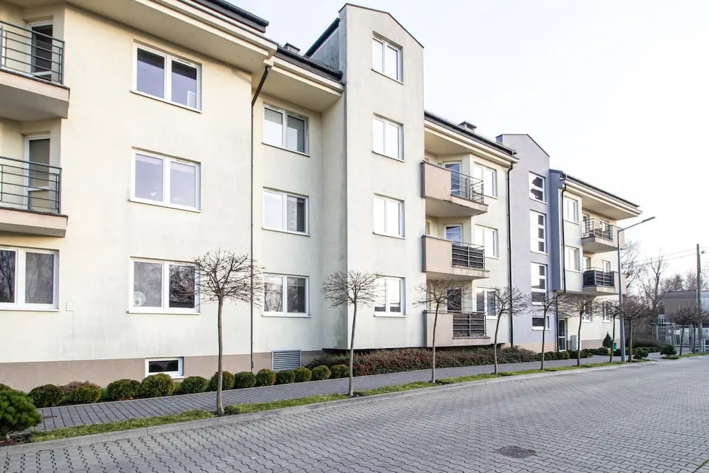 Ursynów Apartment with Garden