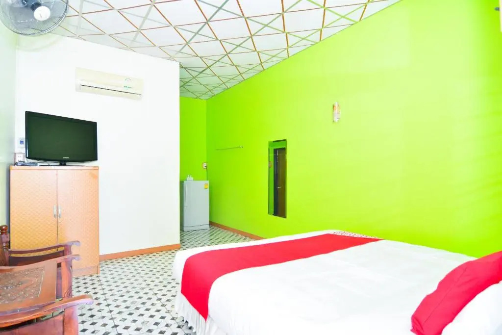 OYO 499 Pattaraporn Hotel