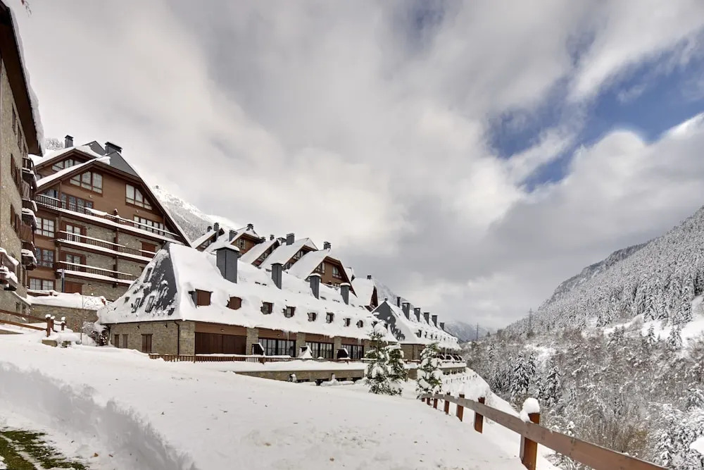 Val de Ruda Luxe 54 by FeelFree Rentals