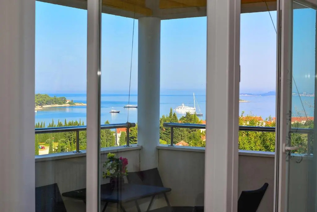 A&M Cavtat, sunset 3 bedrooms apartment with parking
