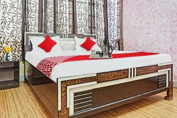 Flagship 70087 Pk Guest House