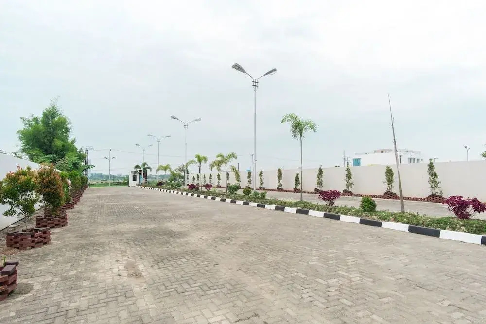 OYO 429 Sky View Premium