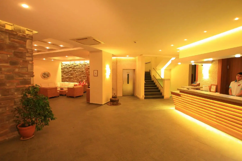 Hawaii Hotel