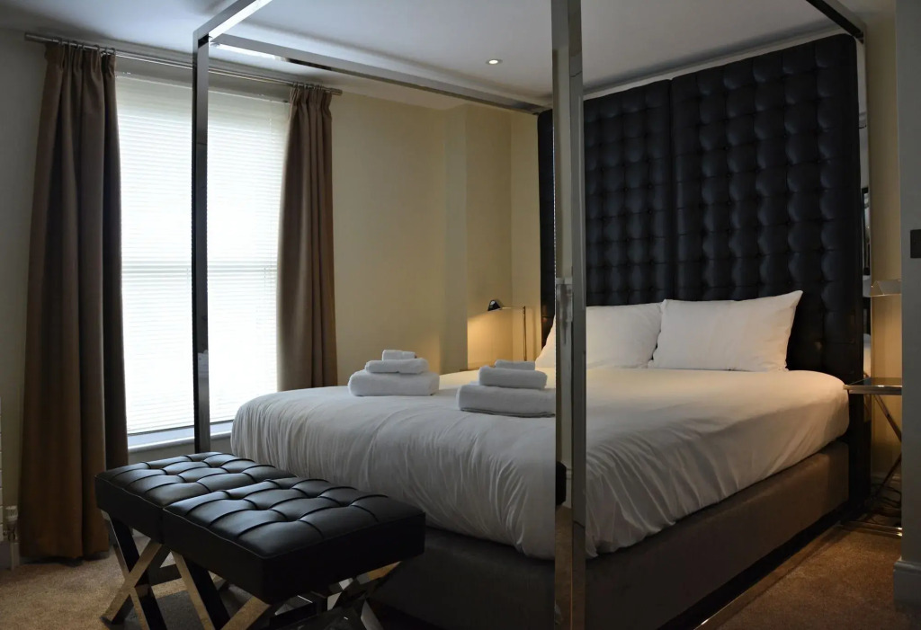Pinnacle Residences - Cambridge