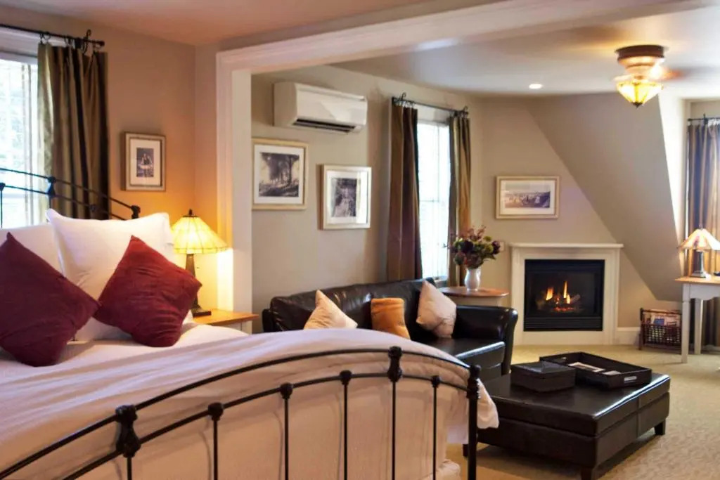 Mill House Inn