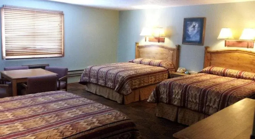 New Summit Inn
