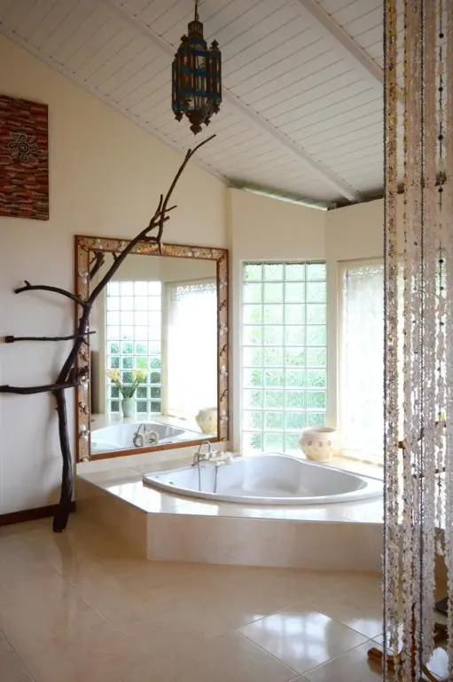 Villa Tangara - Faa'a - Tahiti - 3 bedrooms - pool and lagon view - 6 pers