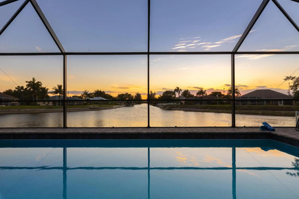 BRAND NEW Paradise with never ending Sunsets - Villa Chillax N Sunsets - Roelens Vacations