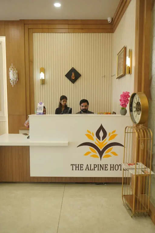 Hotel Alpine, Aligarh