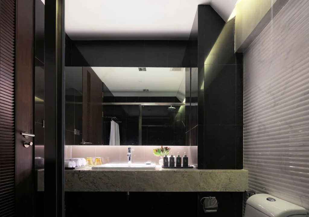 Nine Forty One Hotel