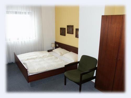 Hotel -Pension-Weller