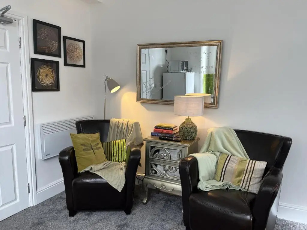 Modern 1 bed studios for comfy stay in Preston