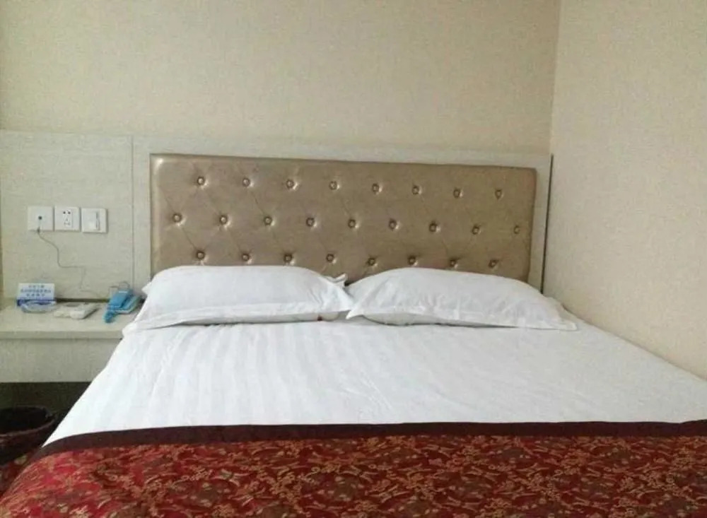 Minghong Business Hotel