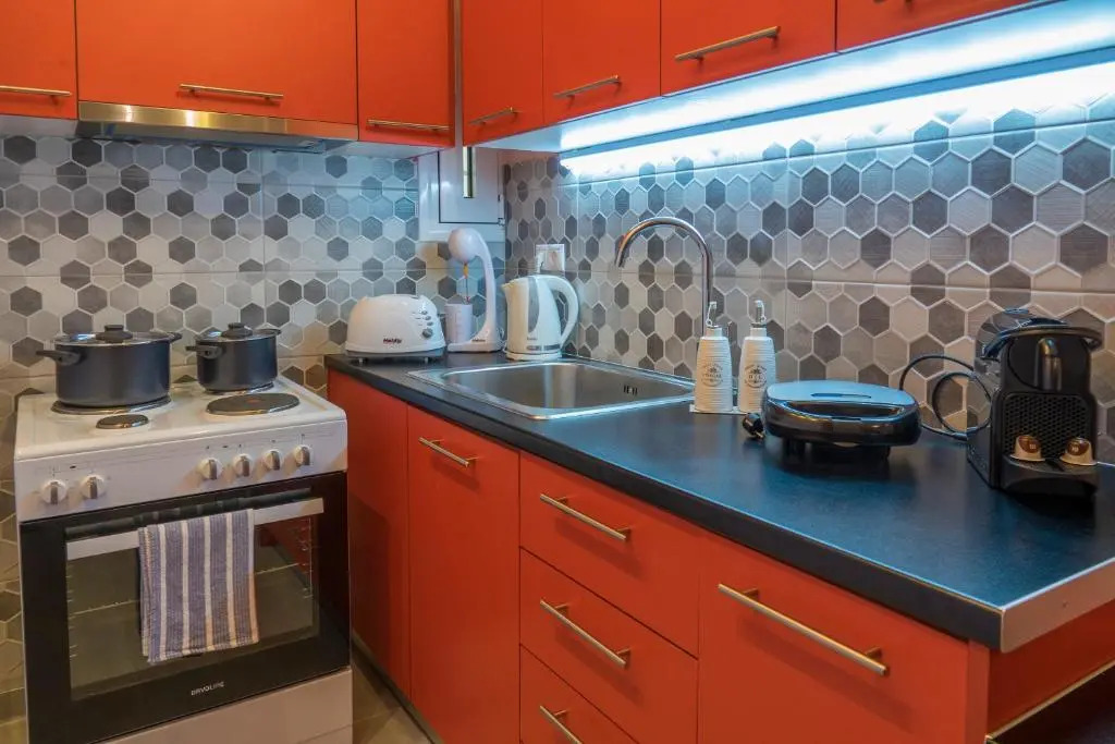 Elegant & Modern Apartment In The Heart Of Athens