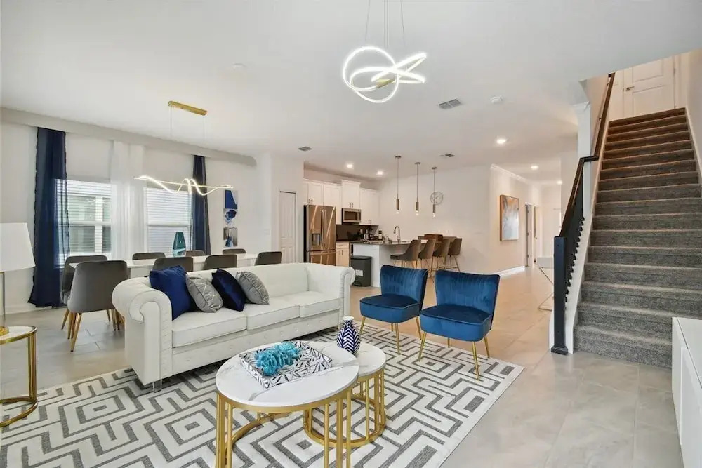 5br/4ba Luxury Home Resort Access
