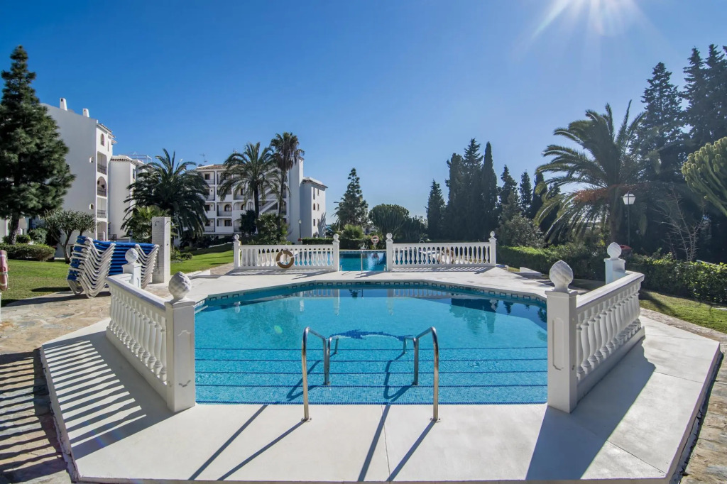 RDM - Stylish Holiday Apart with Ocean Views