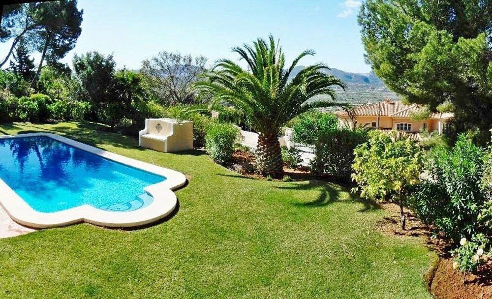 Villa With 3 Bedrooms in Javea, With Wonderful Mountain View, Private