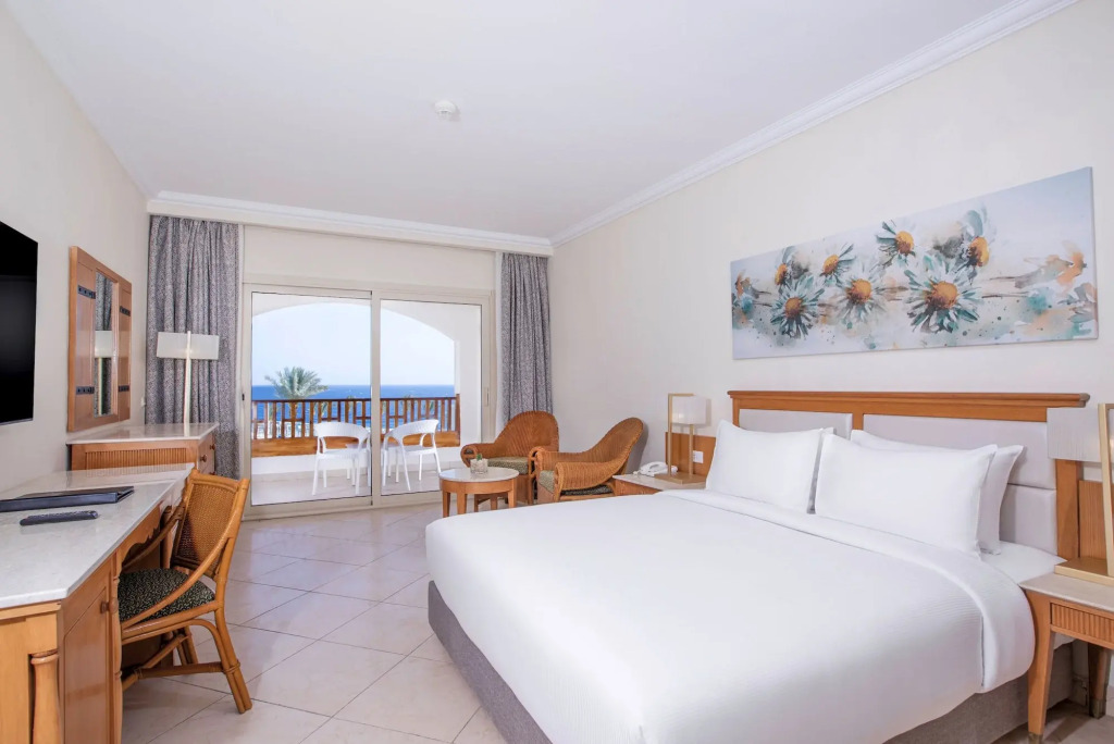 Отель Pickalbatros Royal Grand Sharm