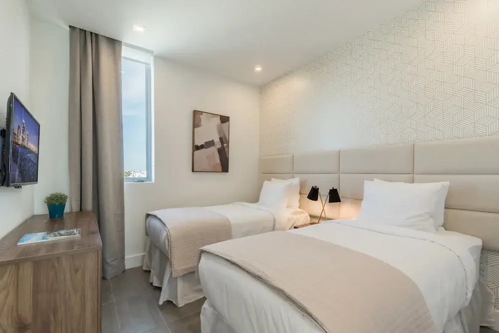 VHC Luxury Apartments 538 Apt #301