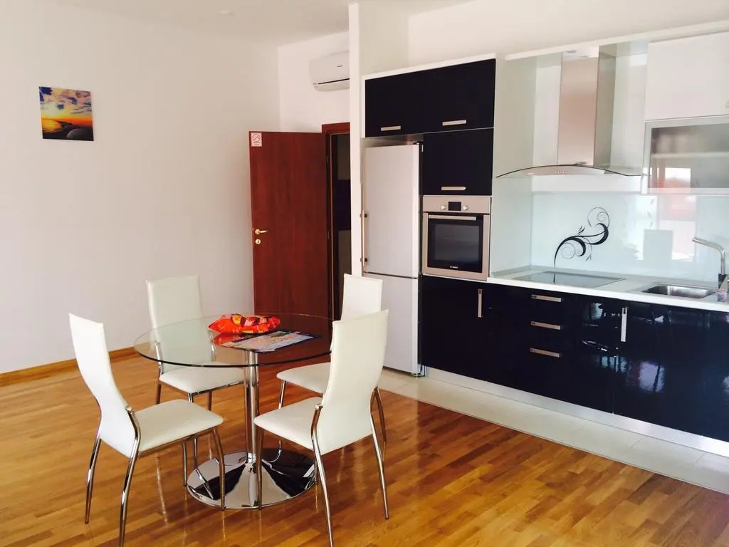 Adela Apartments - Beach Žnjan Split