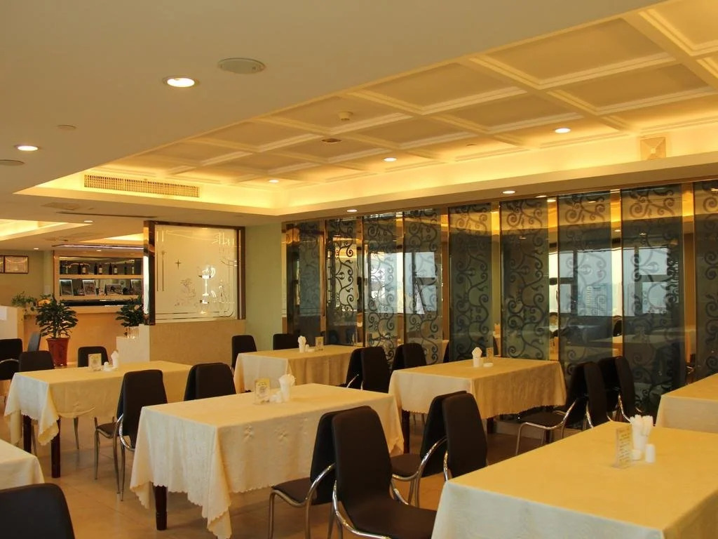 Bo Jue Holiday Inn (Shuanggang)