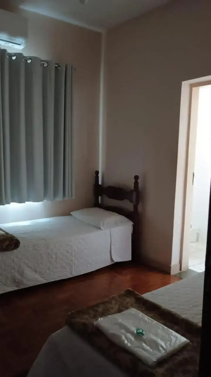 J2 Hotel