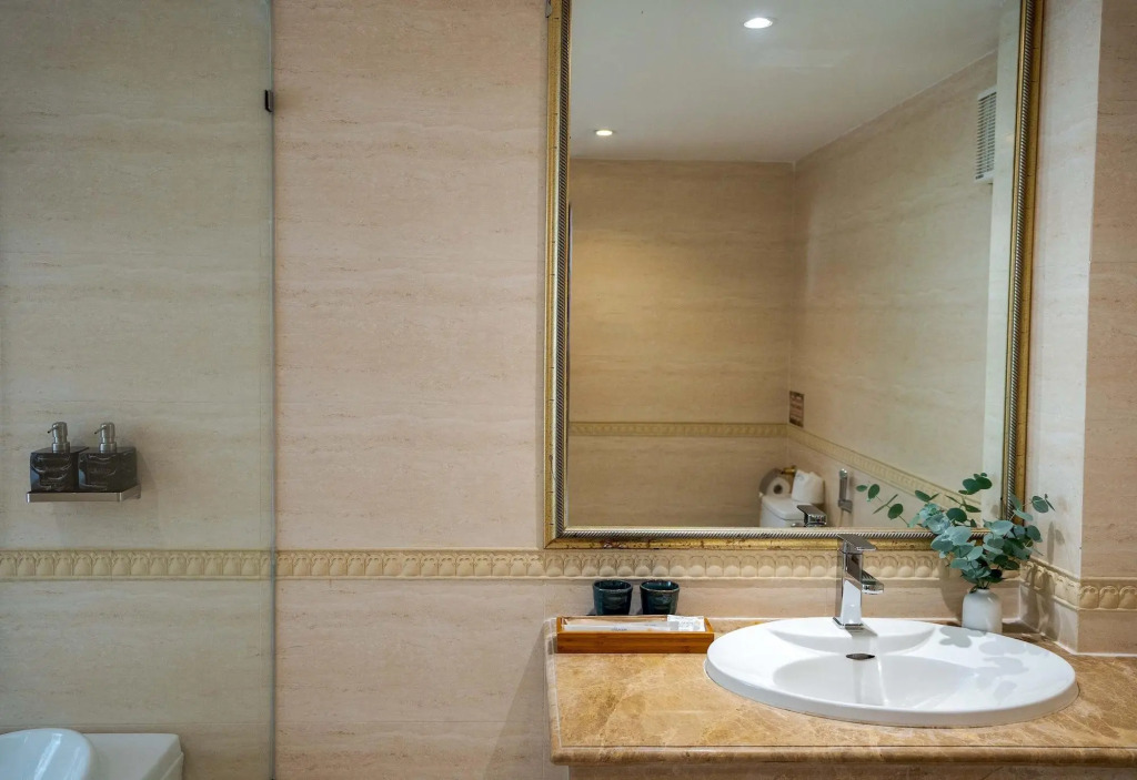 Alagon City Hotel & Spa