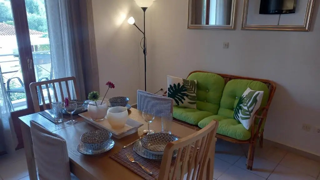 Marketos maisonette 2pax