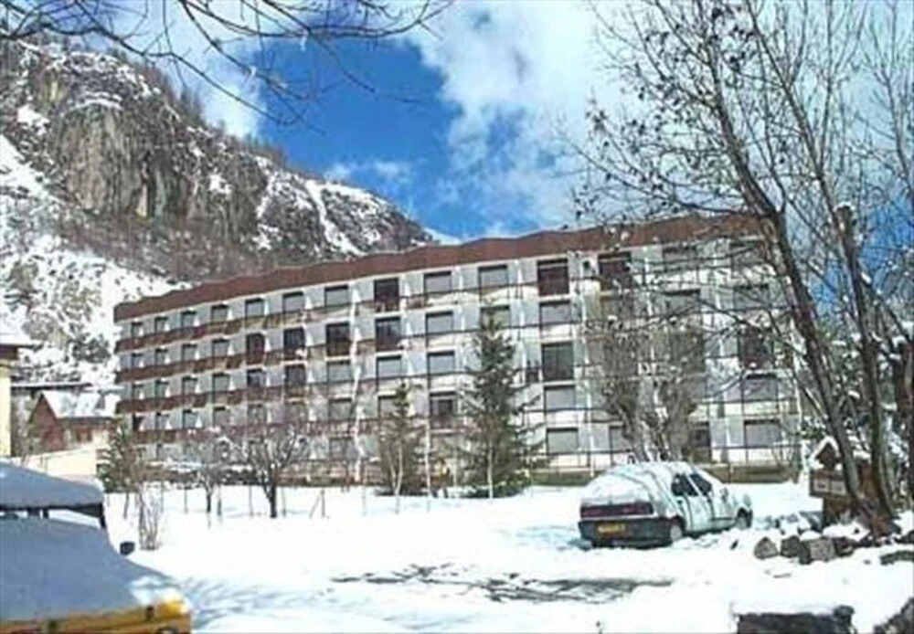 Crey DU Quart N°34 : Studio Cabine 4 Personnes / Studio Cabin 4 People